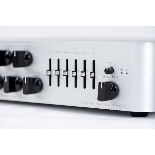 Darkglass Microtubes 900v2 900W basszuserősítő fej